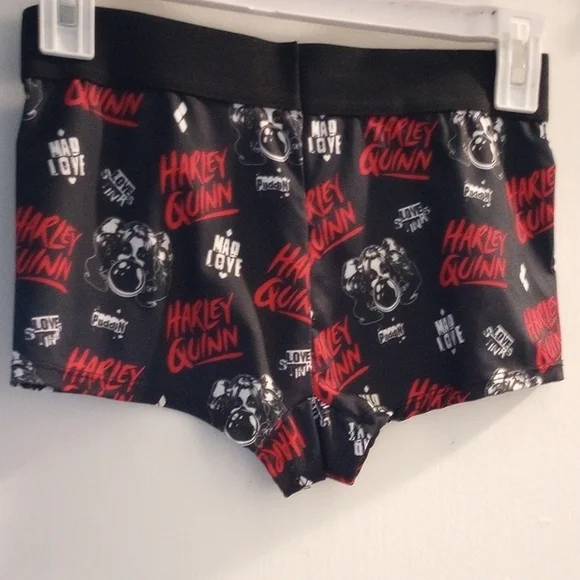 Batman Harley Quinn Sports Bra Set - Picture 3 of 5